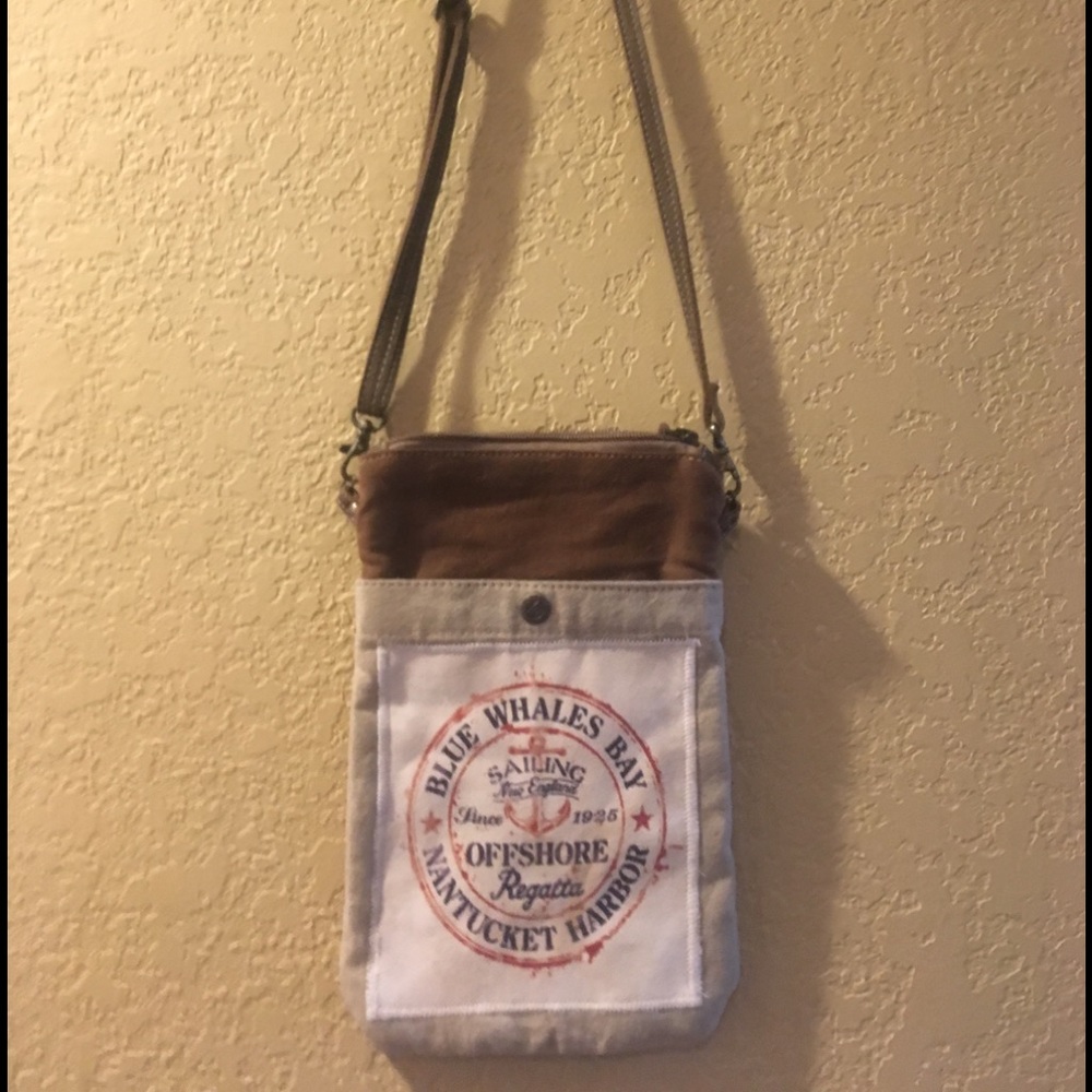 Canvas tote